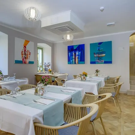 Vila Conte 3* Veli Lošinj