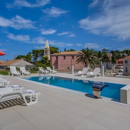 Vila Conte 3* Veli Losinj