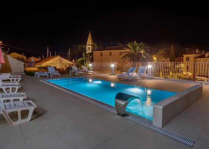 Vila Conte 3* Veli Lošinj