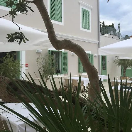 酒店 Vila Conte Veli Lošinj